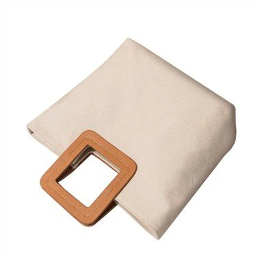 کینوس ہینڈ بیگ کو ری سائیکل کیا گیا۔